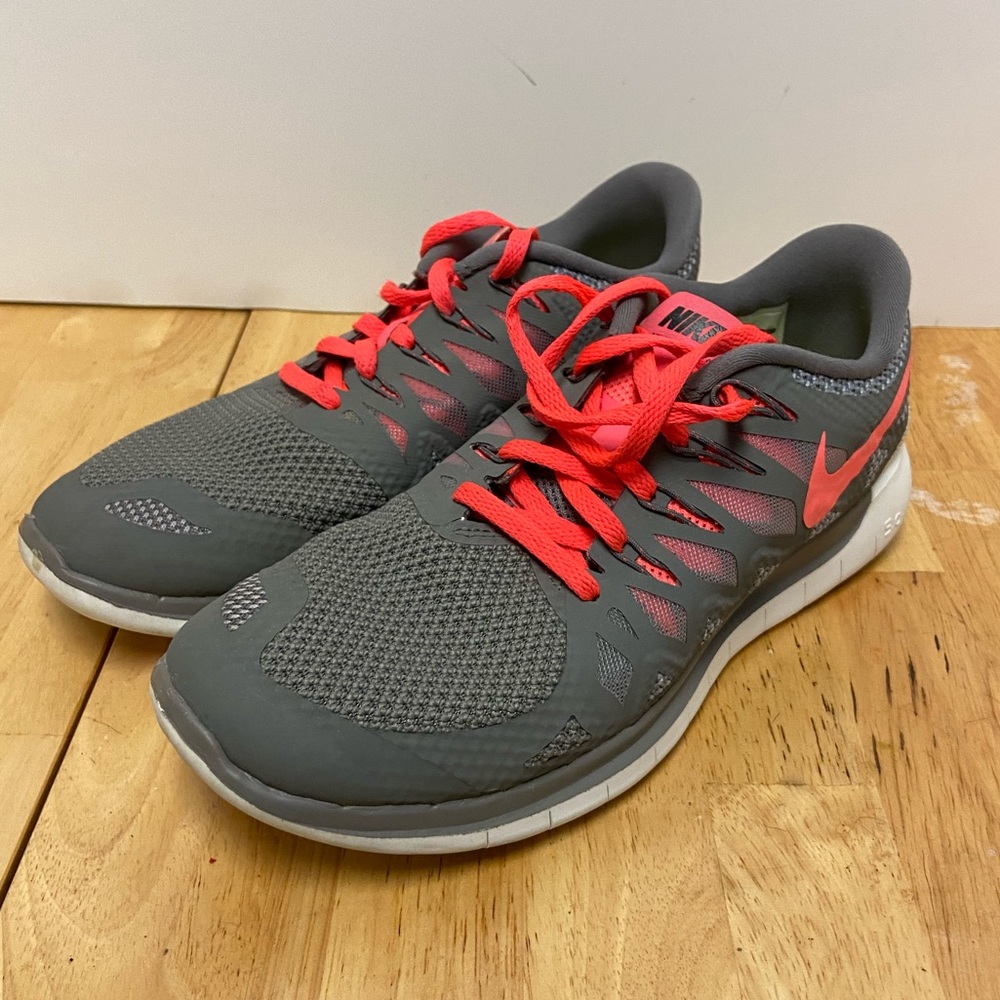 Nike Women’s Free 5.0 Light Ash Gray/Pink running